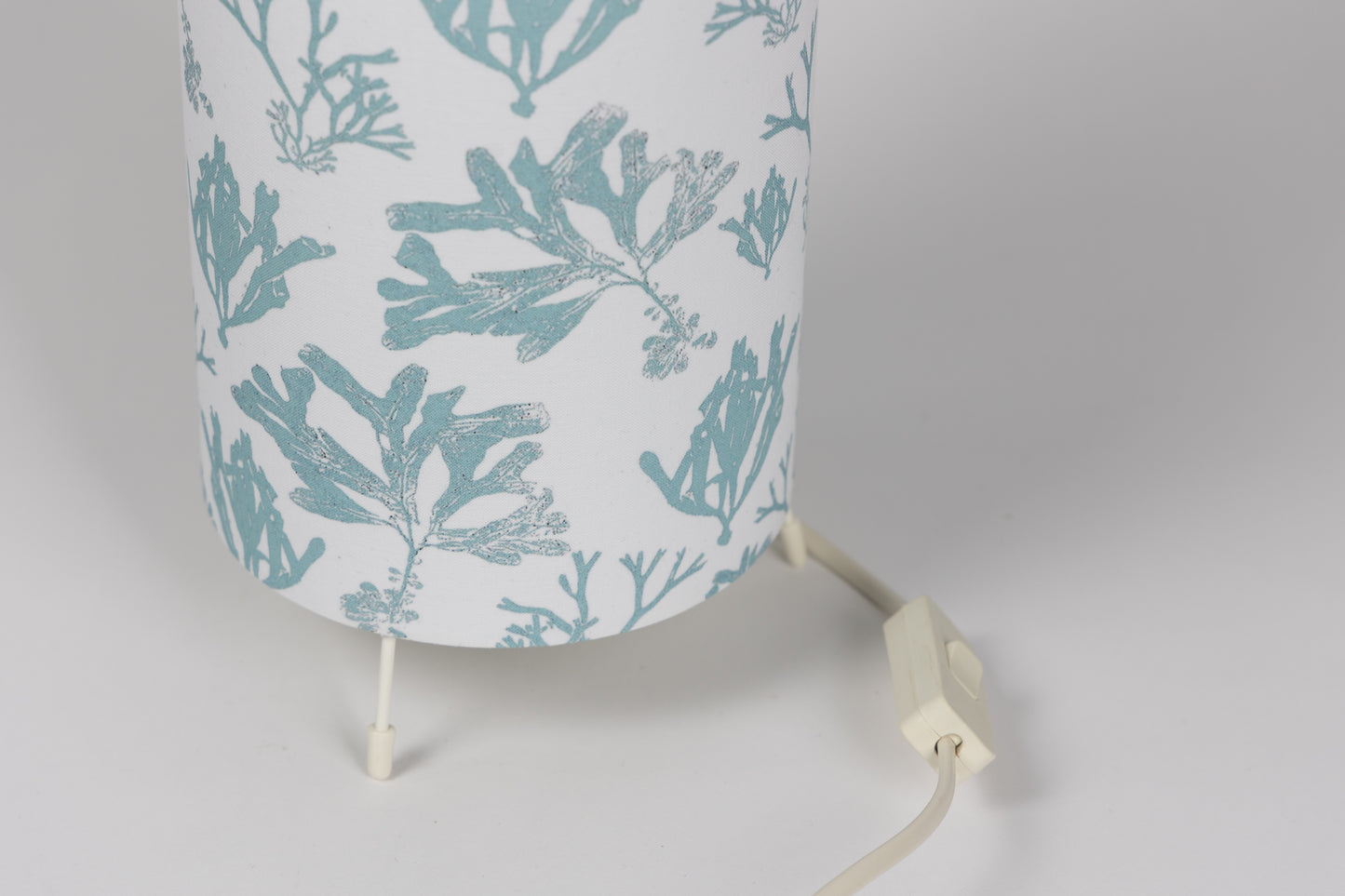 Beachgrass Seaweed Fabric Table Lamp